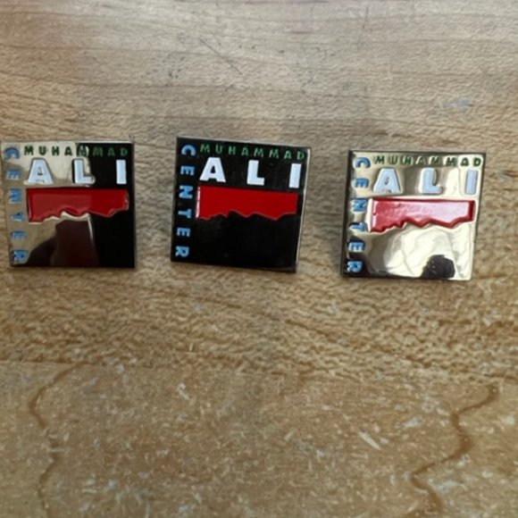 Bundle of Three Muhammed Ali Center Pins - Picture 1 of 4